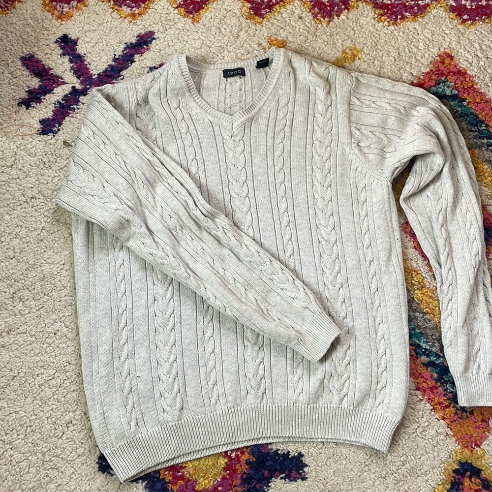 Cozy Izod sweater- size medium
